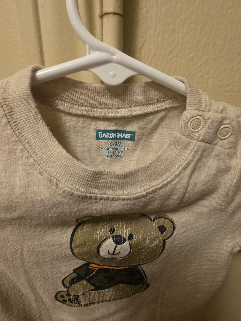 Garanimals Cream Tee with Brown Bear Graphic